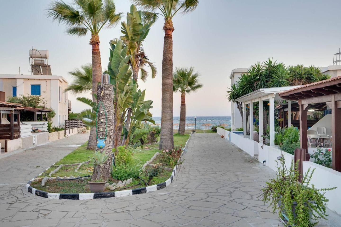 Ammos Villa 20 Side Seaview Larnaca Bagian luar foto