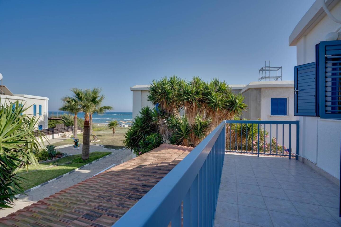 Ammos Villa 20 Side Seaview Larnaca Bagian luar foto