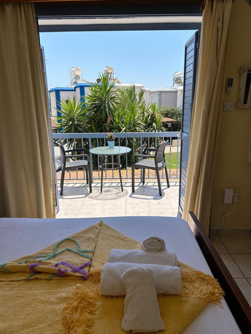 Ammos Villa 20 Side Seaview Larnaca Bagian luar foto
