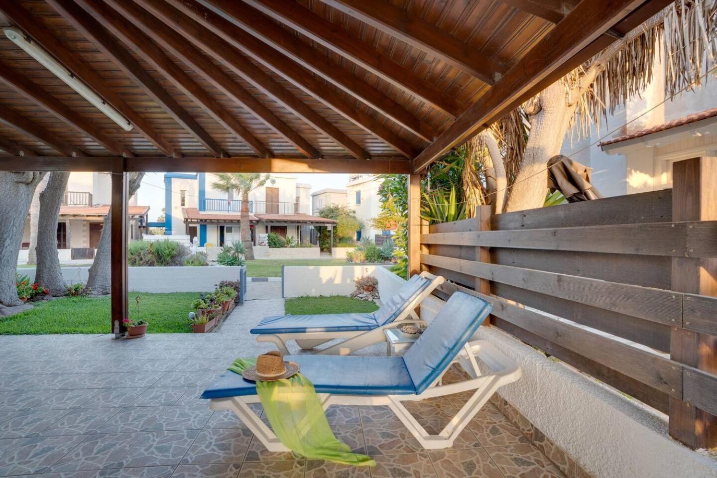 Ammos Villa 20 Side Seaview Larnaca Bagian luar foto