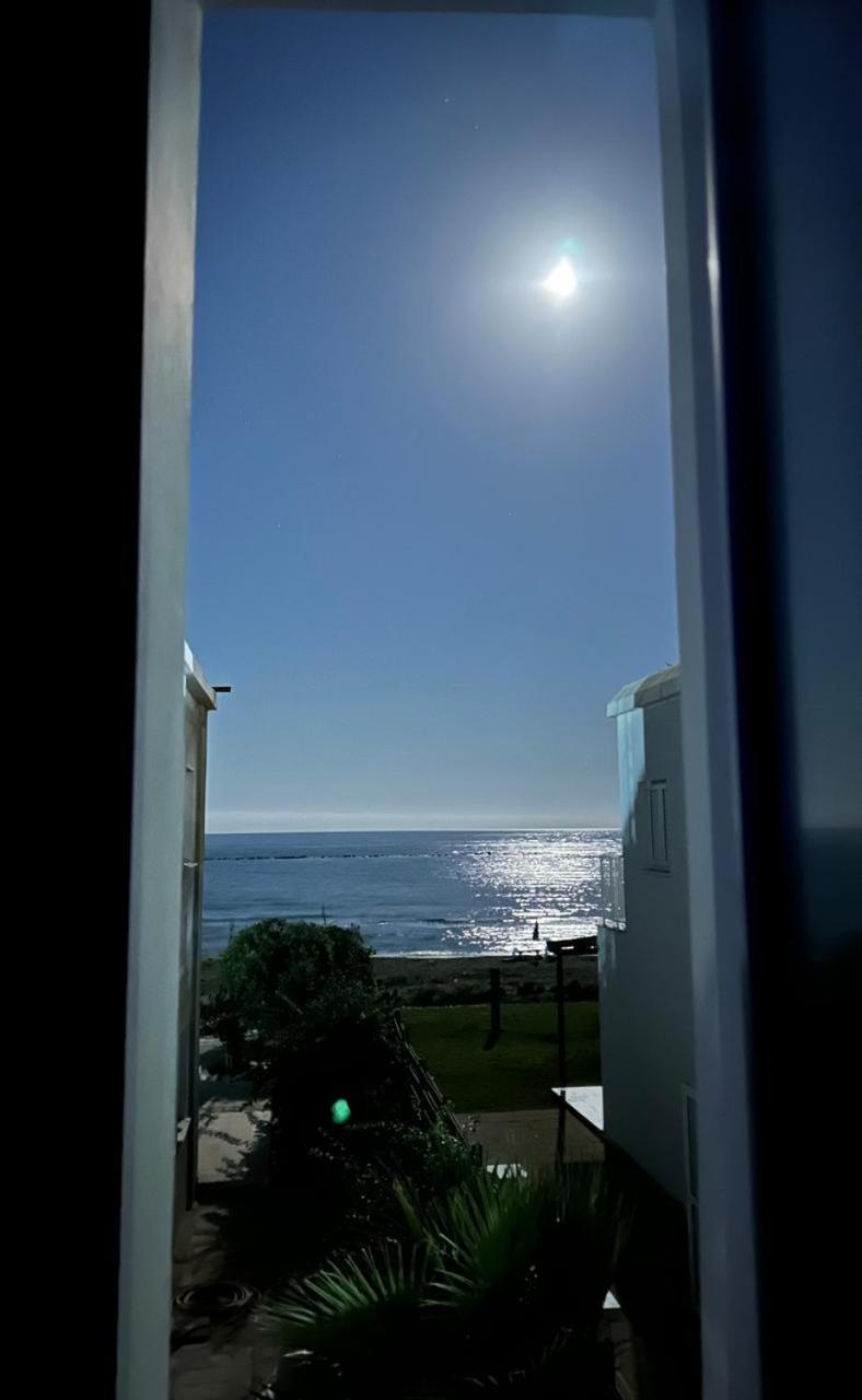 Ammos Villa 20 Side Seaview Larnaca Bagian luar foto